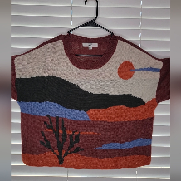 Steve Madden NYC Crop Sweater - Picture 2 of 3